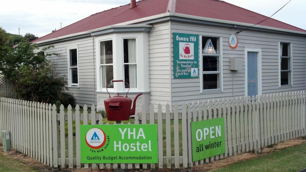 نزل أومارافي Redkettle Backpackers المظهر الخارجي الصورة